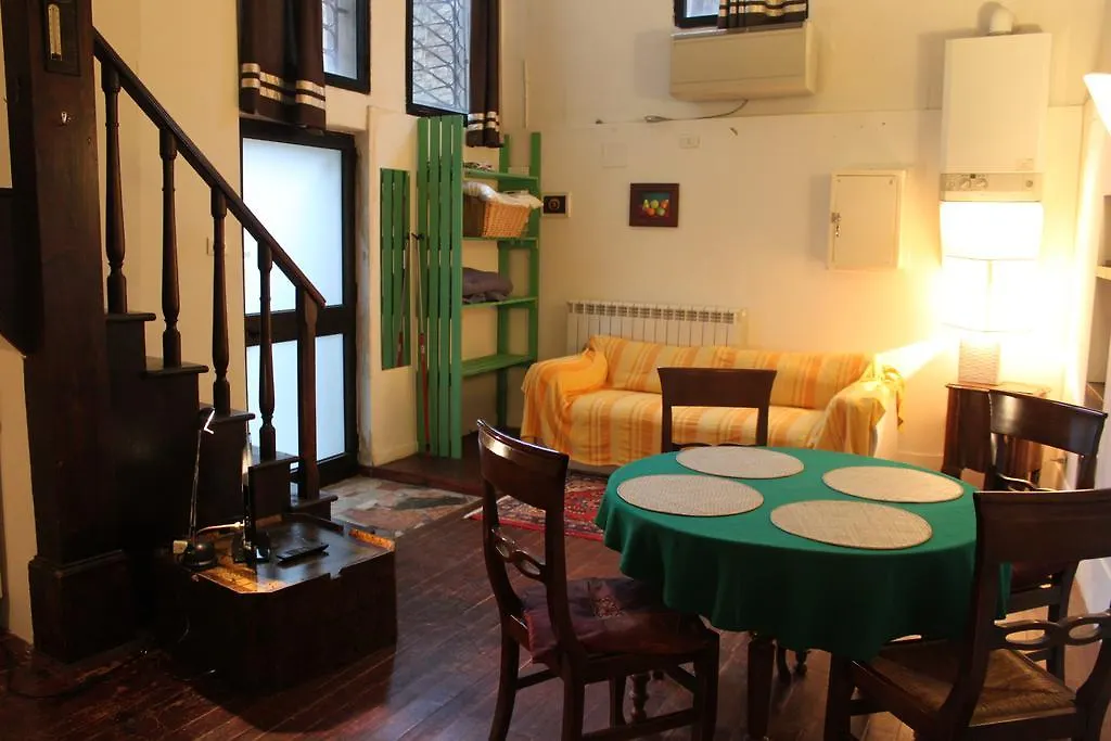 Mimi'S Studios البندقية